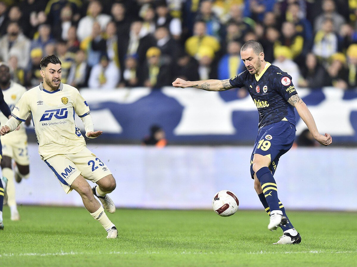 1711007597 695 Fenerbahcede Leonardo Bonucci krizi MLSe gitmek istiyor