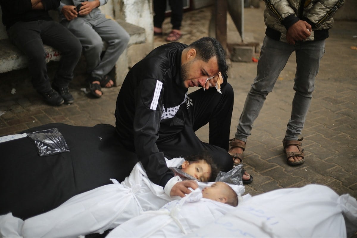 1712518278 616 Gazzede hayatini kaybedenlerin sayisi 33 bin 175e yukseldi