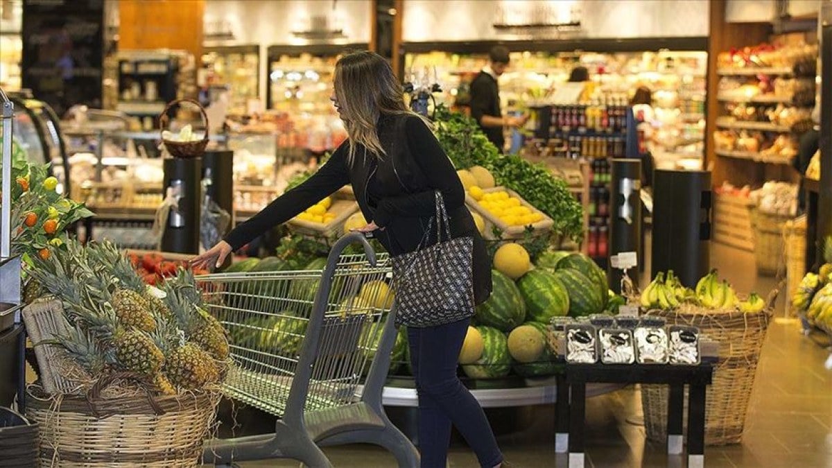 Fahis fiyatla mucadele icin etiketlere tavsiye fiyat konulacak