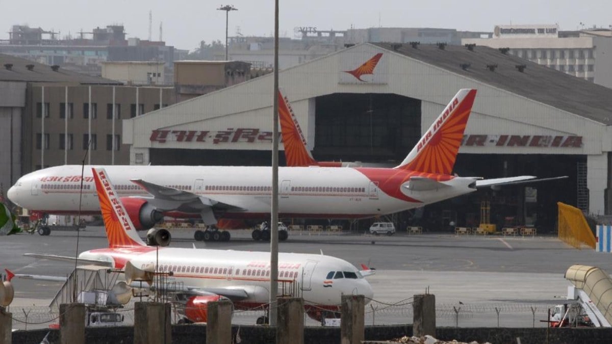 Air India Expressin 100den fazla kabin memuru hastalik izni aldi